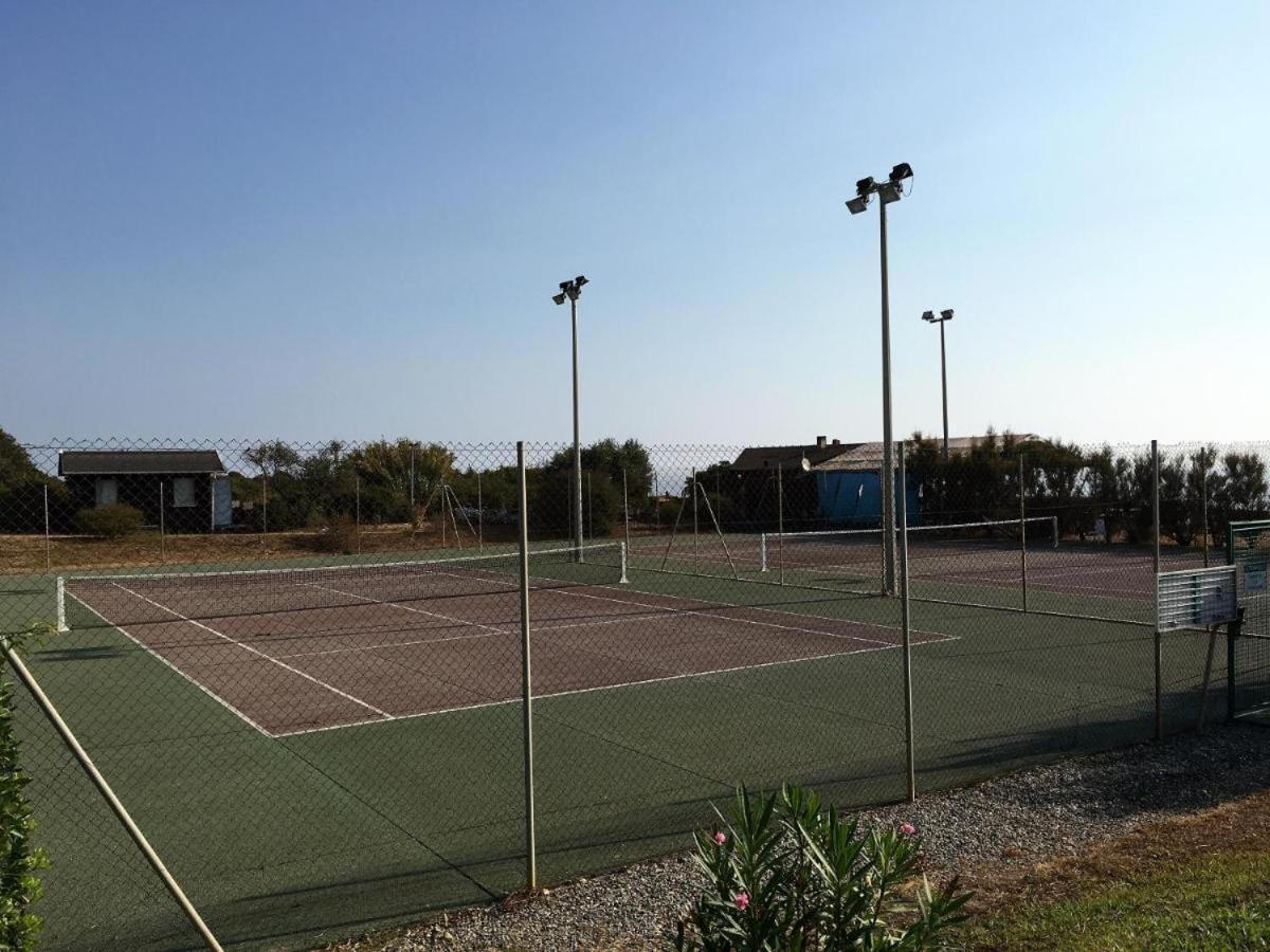 A 5 Mn A Pied De La Mer, Piscine ,Tennis, Paillote Сервион Екстериор снимка